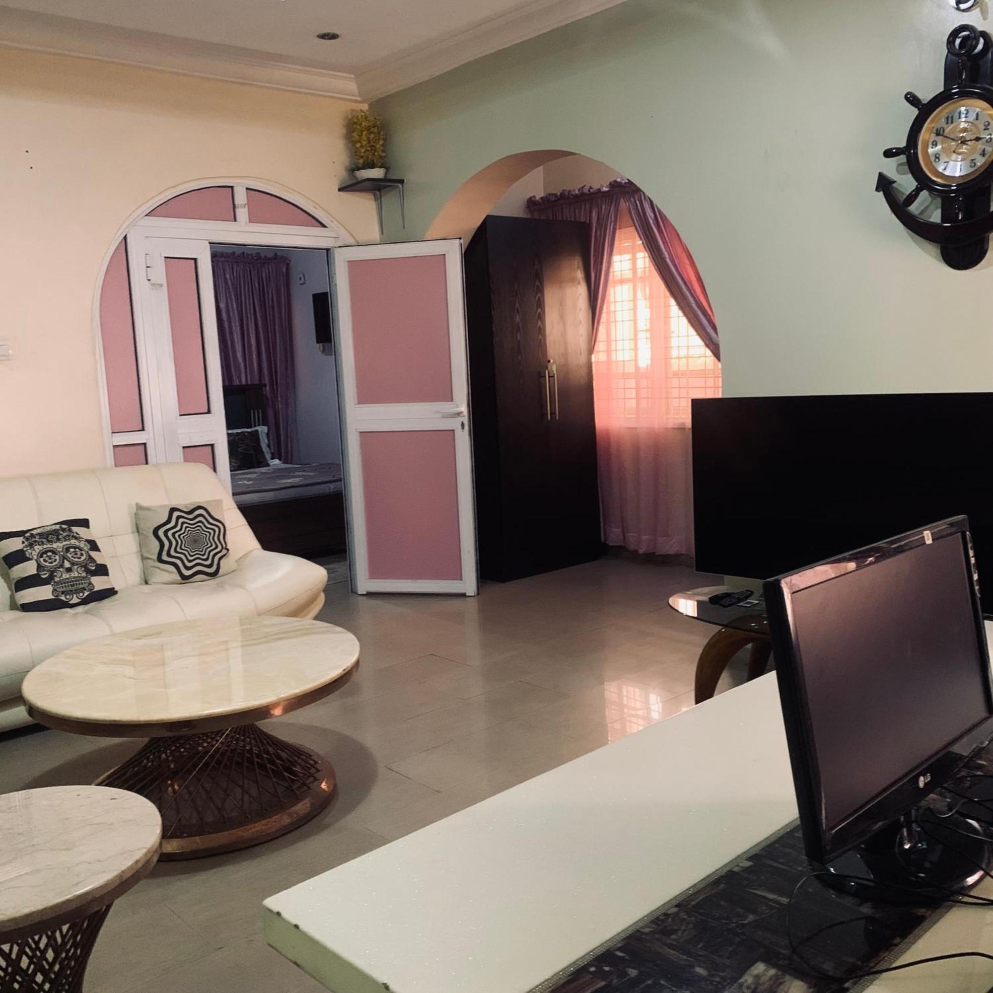 Health Plaza Abuja Aparthotel Exterior photo